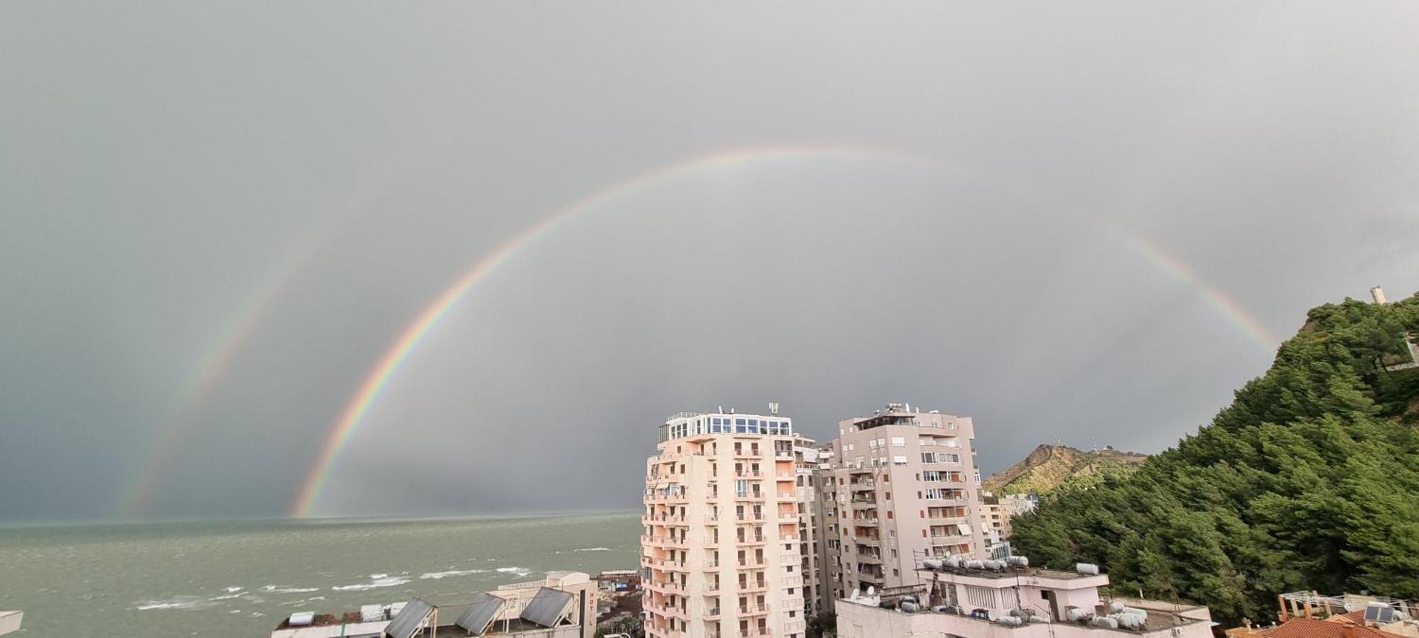 Sunset Seaview Apartment Durres Exterior photo